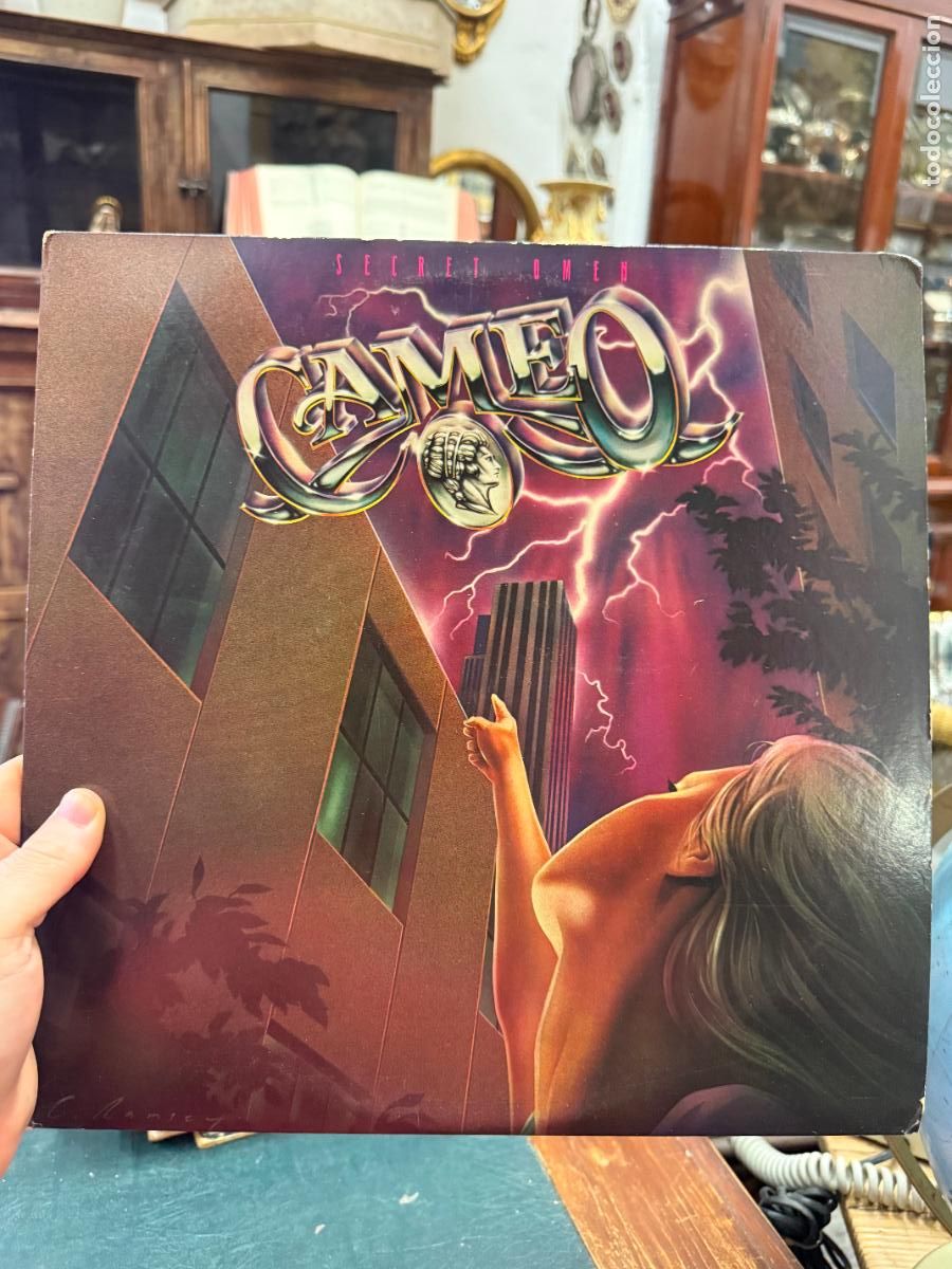 Discos de vinilo: LP CAMEO - SECRET OMEN - Foto 1