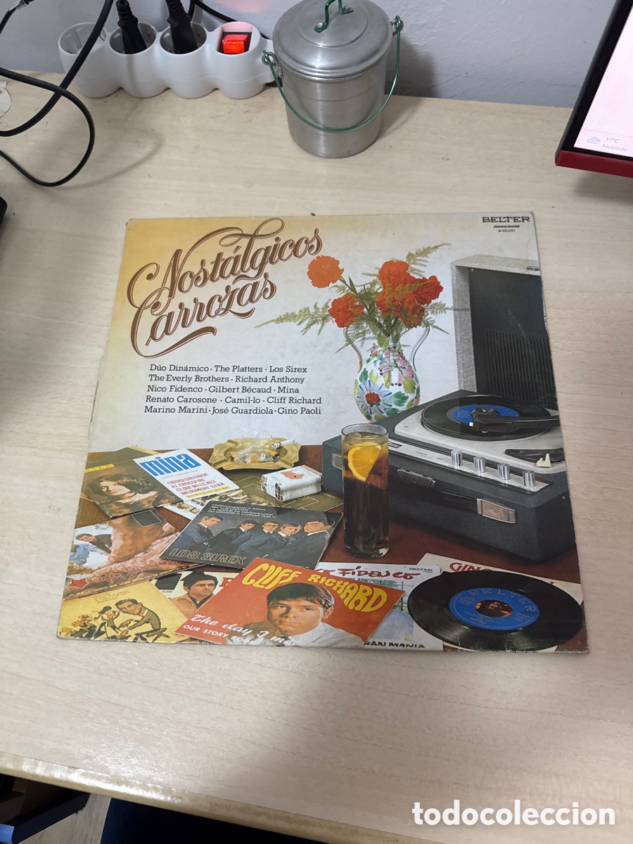 Discos de vinilo: DISCO VINILO NOSTALGICOS CARROZAS 1981 - Foto 1