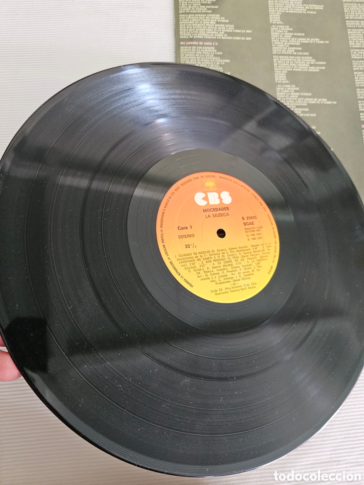 Discos de vinilo: Mocedades, La M&uacute;sica, LP vinilo, CBS 1983 - Foto 5