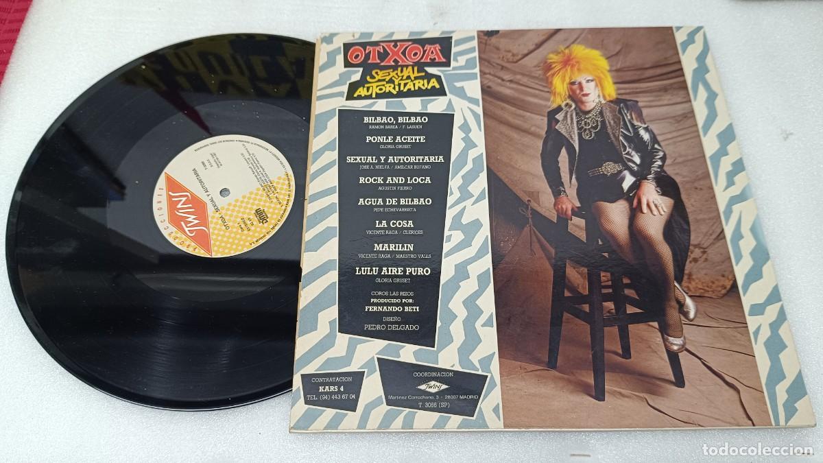 Discos de vinilo: OTXOA, SEXUAL Y AUTORITARIA, LP - Foto 3