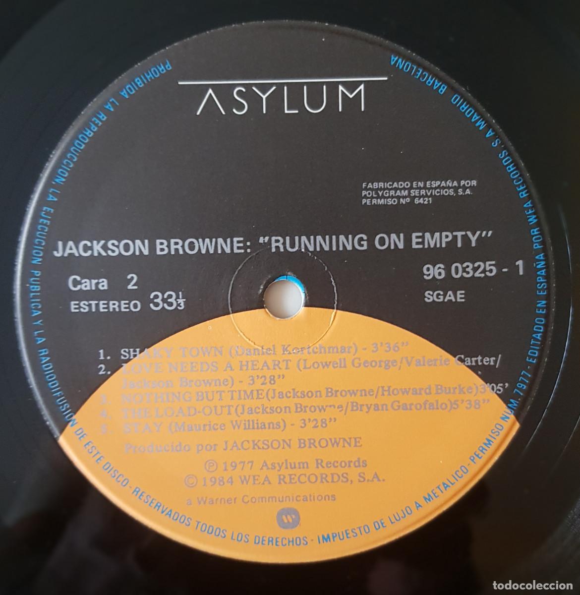 Discos de vinilo: Jackson Browne - Running On Empty. Reed. espa&ntilde;ola 1984 - Foto 3