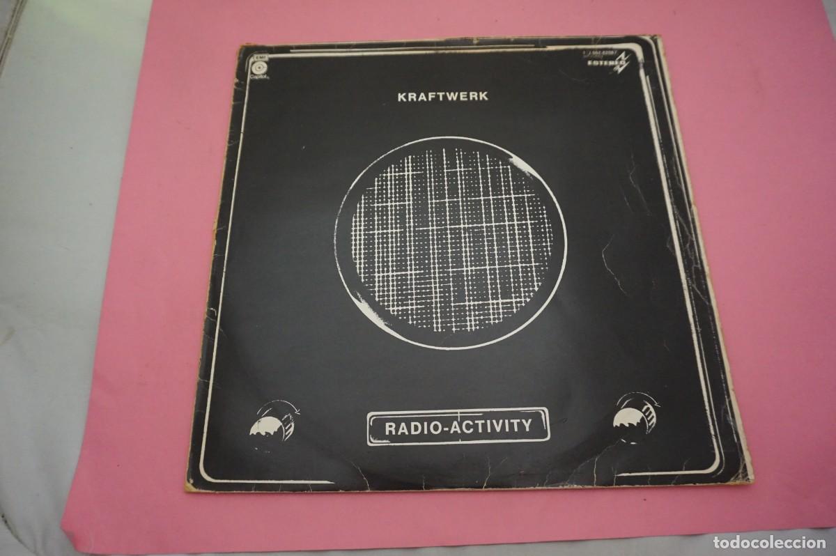 Discos de vinilo: LP/ KRAFTWERK - RADIO ACTIVITY - EL VINILO ESTA EN BUEN ESTADO