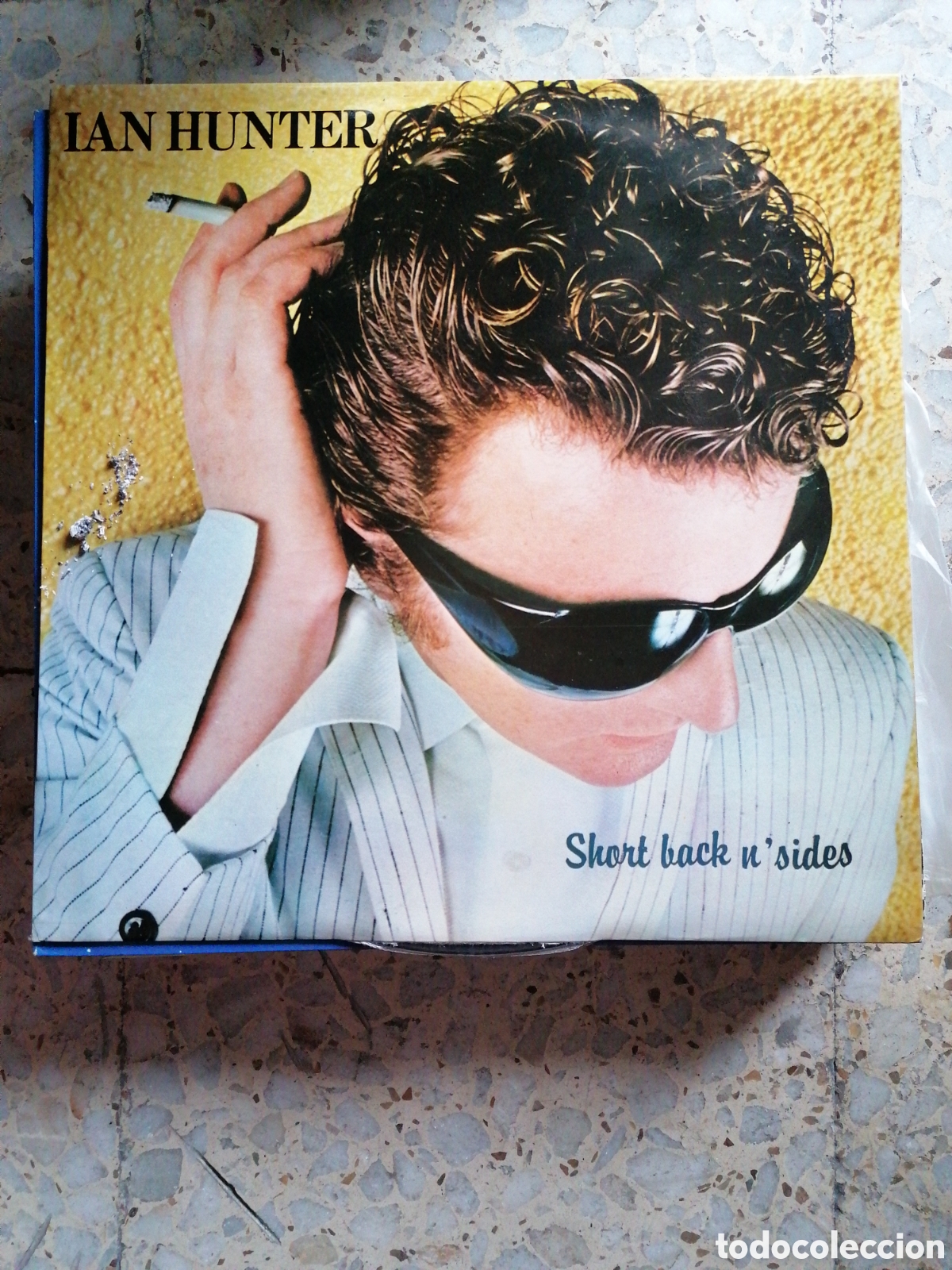 Discos de vinilo: LP IAN HUNTER SHORT BACK N&acute;SIDES 1981 ESPA&Ntilde;A EX - Foto 1
