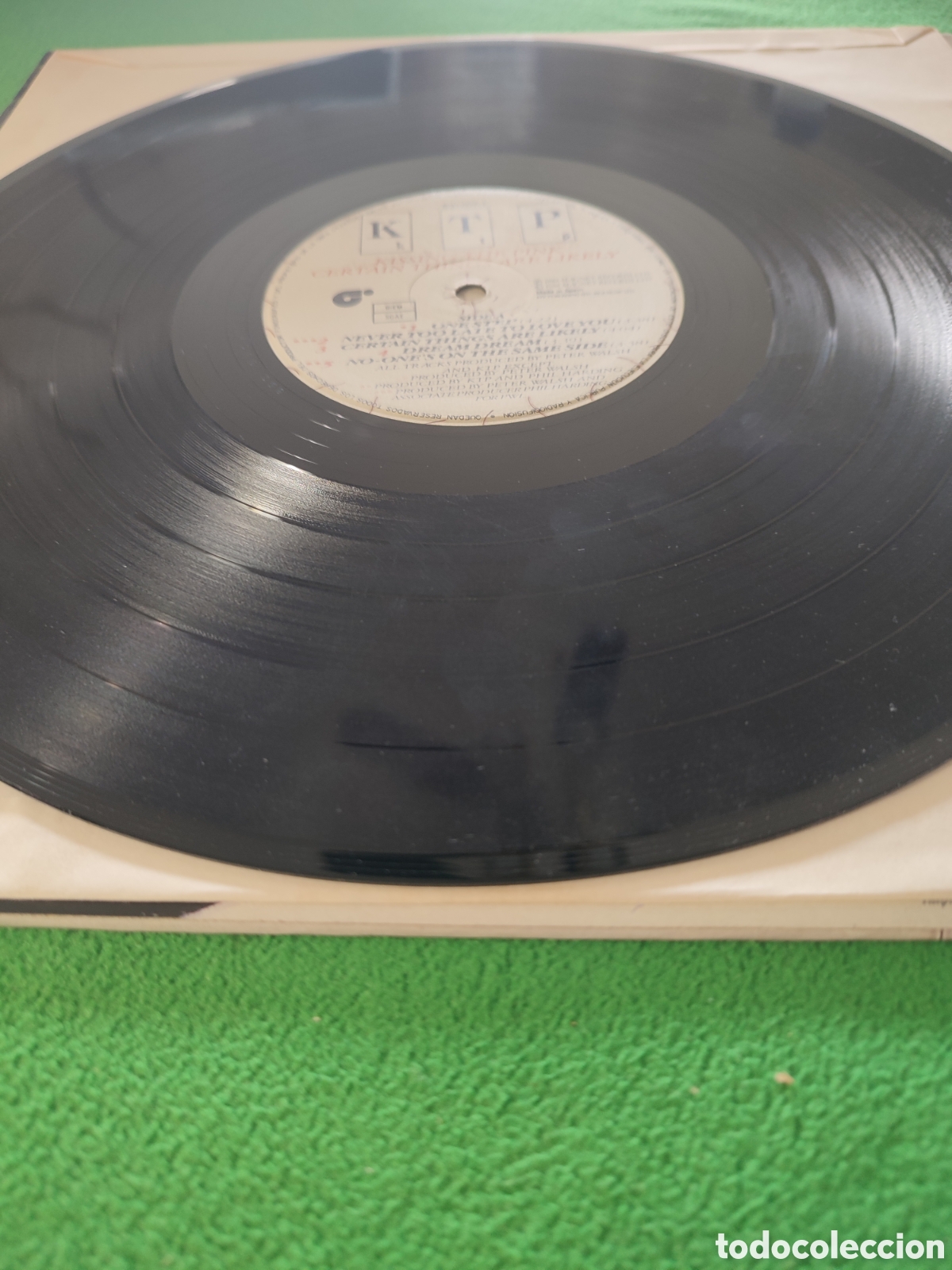 Discos de vinilo: Kissing The Pink - Certain things are likely - Foto 3