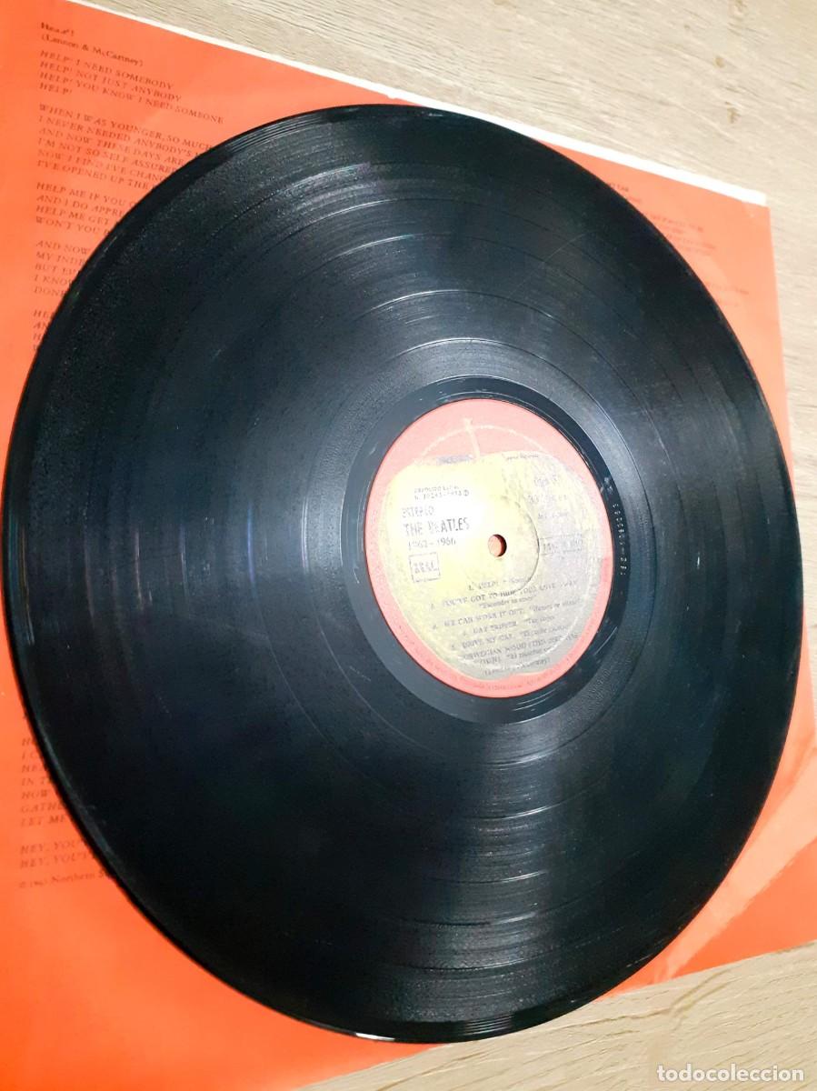 Discos de vinilo: Doble disco vinilo THE BEATLES 1962-1966 - Foto 10