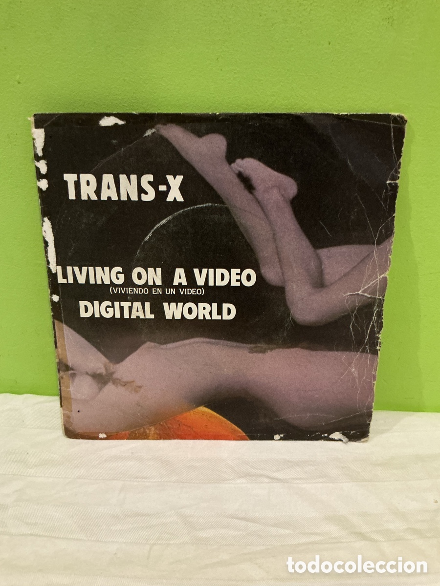 Disques de vinyle: T&iacute;tulo: Trans-X &ndash; Living on a Video / Digital World &ndash; Single 7&rdquo; Polydor &ndash; 1983