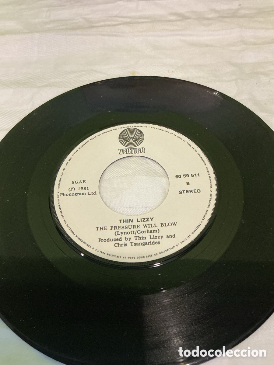 Discos de vinilo: Thin Lizzy &ndash; Hollywood &ndash; Single 1981 - Foto 4