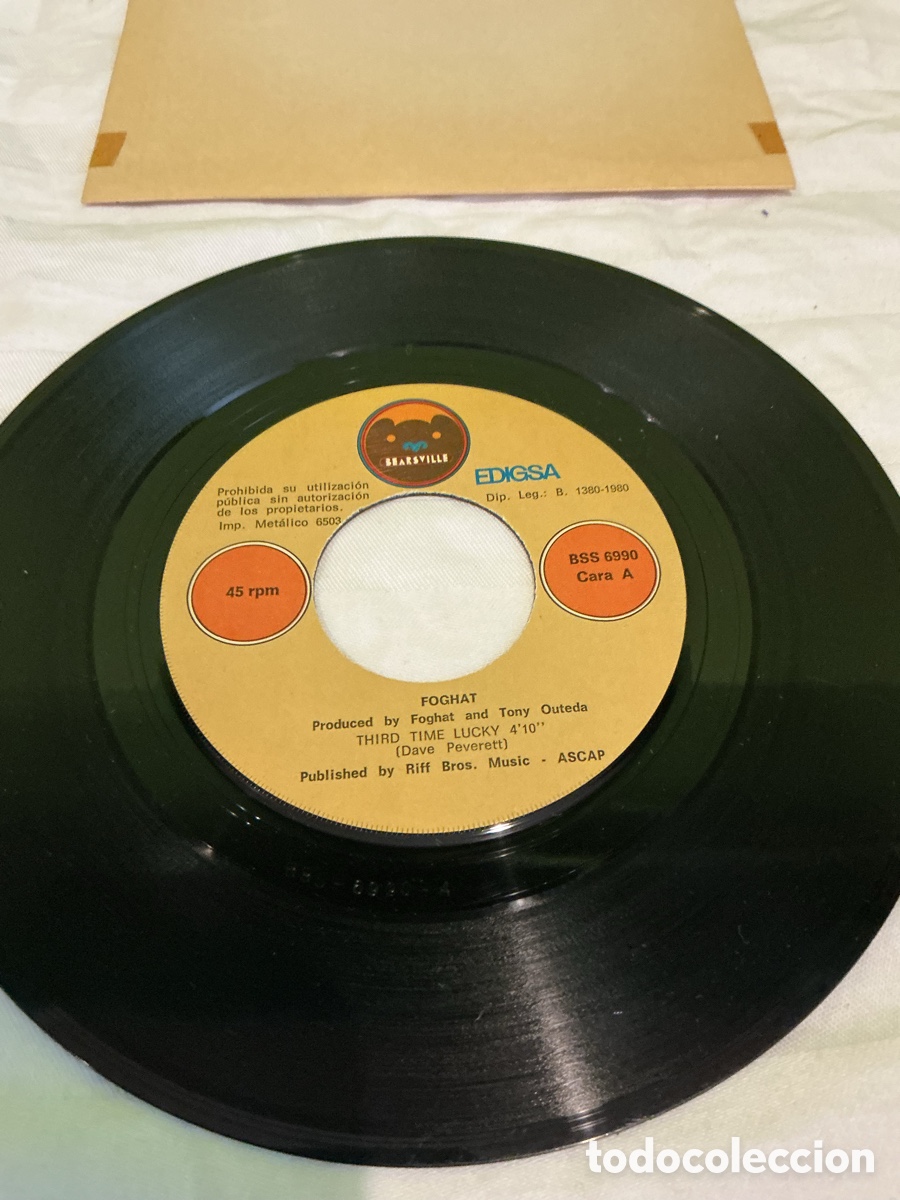 Discos de vinilo: Foghat &ndash; Third Time Lucky &ndash; Single 1979 - Foto 3
