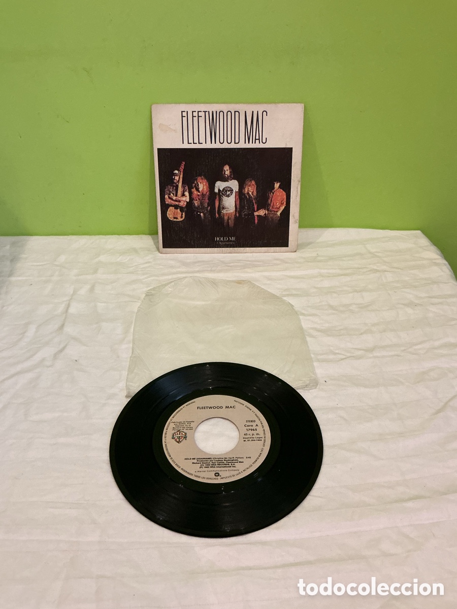 Discos de vinilo: Fleetwood Mac &ndash; Hold Me &ndash; Single 1982 - Foto 2