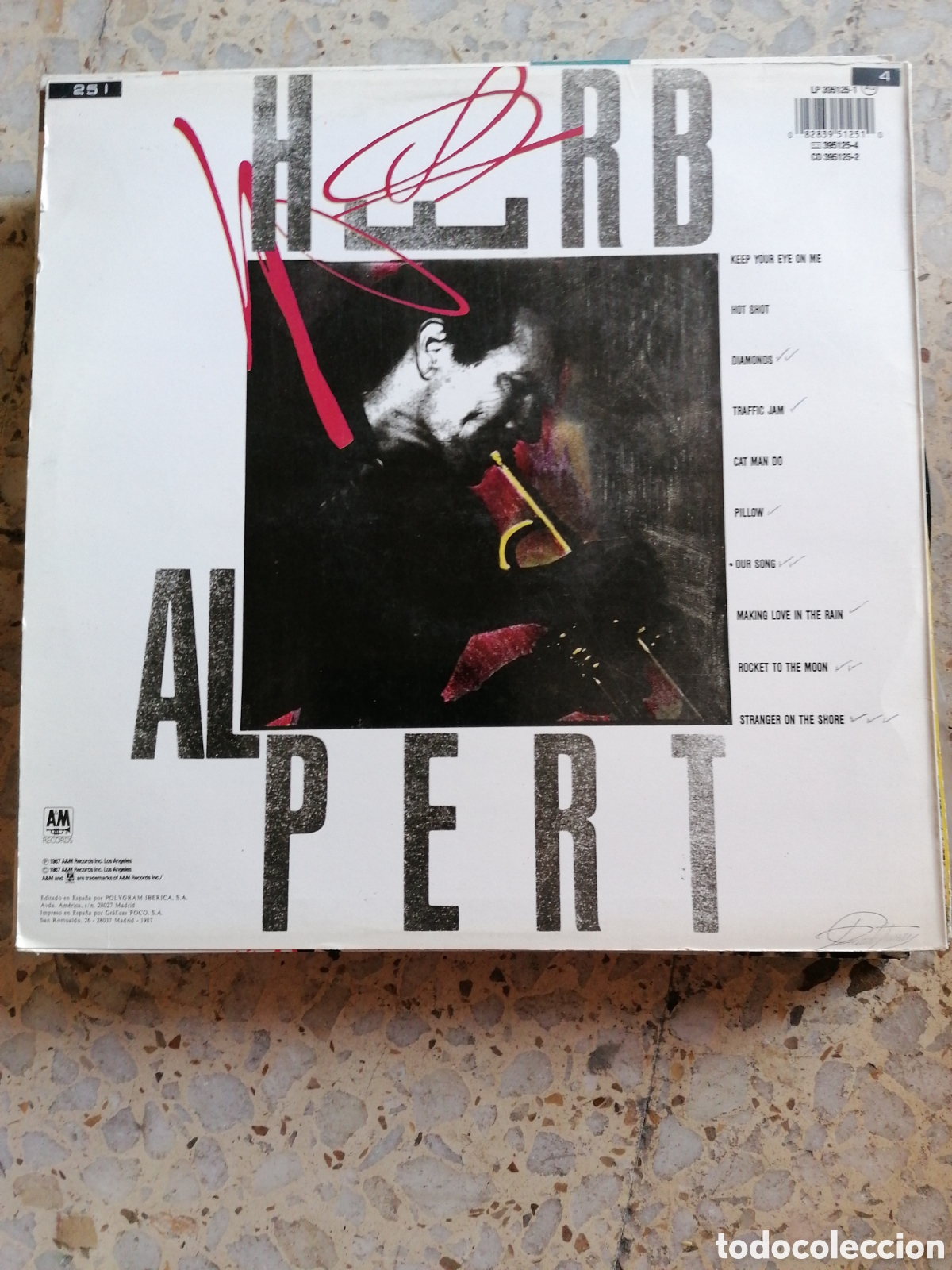 Discos de vinilo: LP HERB ALPERT KEEP YOUR EYE ON ME 1987 ESPA&Ntilde;A INSERT EX - Foto 2