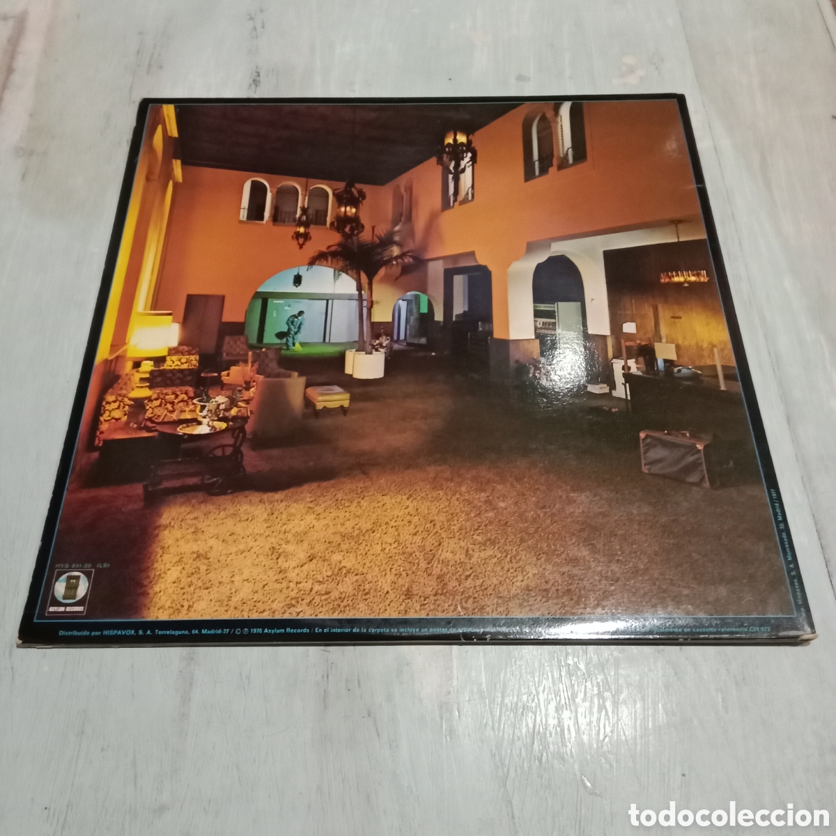 Discos de vinilo: EAGLES - HOTEL CALIFORNIA - LP GATEFOLD - Foto 2