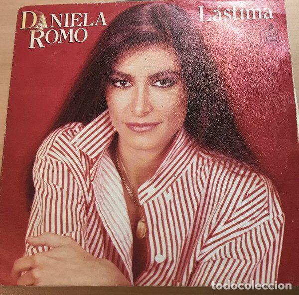 Discos de vinilo: Daniela Romo &ndash; Lastima (Vinyl, Hispavox (45) 445 258) - Foto 1