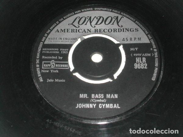 Vinyl records: Johnny Cymbal &ndash; Mr. Bass Man (Vinyl, London Records HLR 9682)