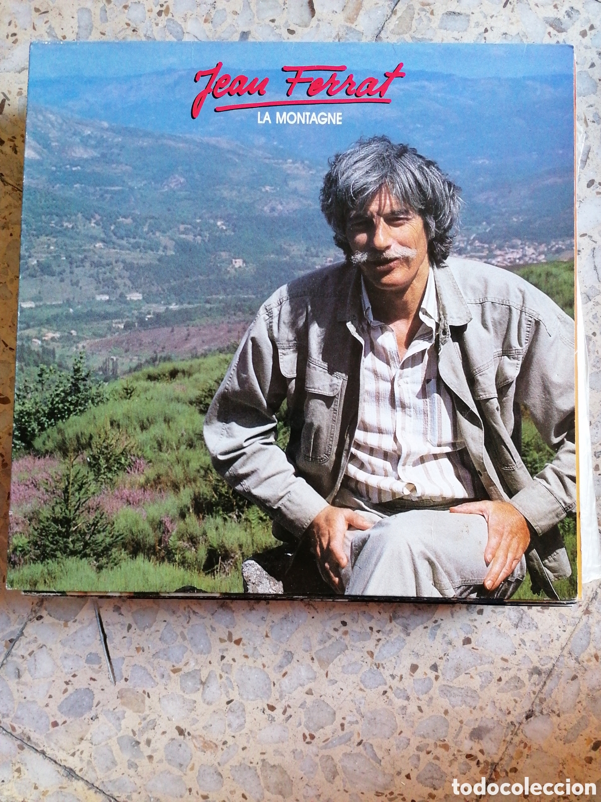 Discos de vinilo: LP JEAN FERRAT LA MONTAGNE 1980 FRANCIA INSERT EX