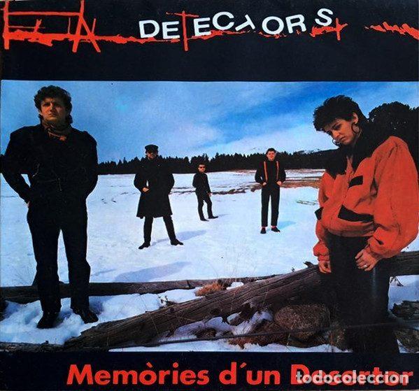 Disques de vinyle: Detectors &ndash; Mem&ograve;ries D'un Desertor (Vinyl, Blau S.050)