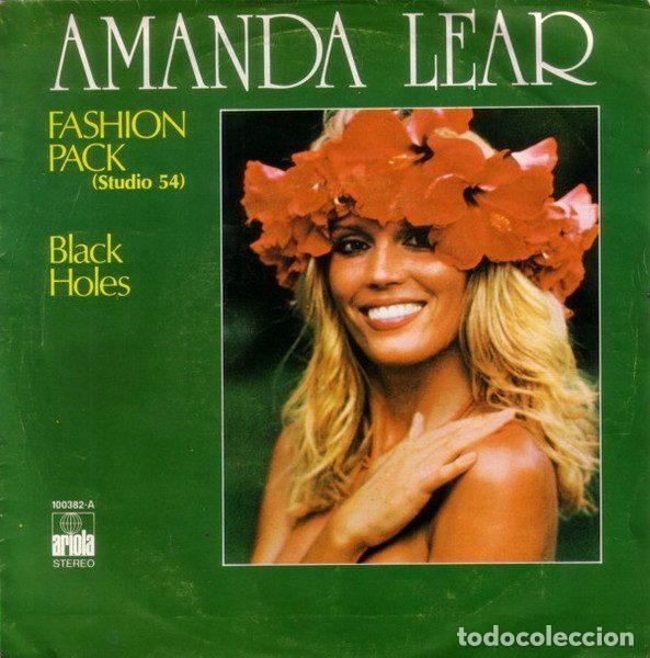 Vinyl records: Amanda Lear &ndash; Fashion Pack (Studio 54) / Black Holes (Vinyl, Ariola 100382&middot;A)