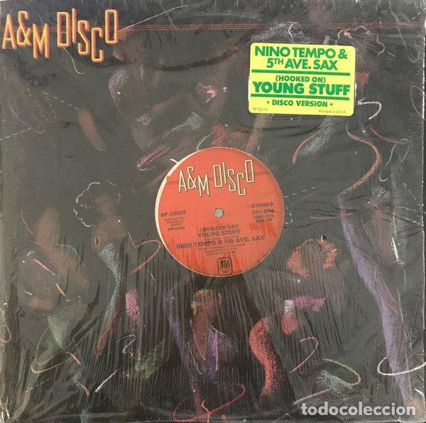 Discos de vinilo: Nino Tempo & 5th Ave. Sax &ndash; (Hooked On) Young Stuff (Vinyl, A&M Records SP-12015)