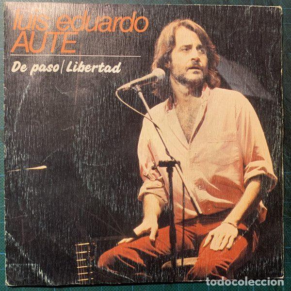 Vinyl-Schallplatten: Luis Eduardo Aute &ndash; De Paso / Libertad (Vinyl, Movieplay 02.3603/9)