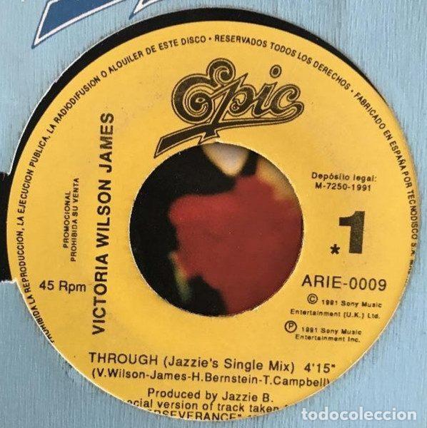 Disques de vinyle: Victoria Wilson-James &ndash; Through (Vinyl, Epic ARIE 0009)