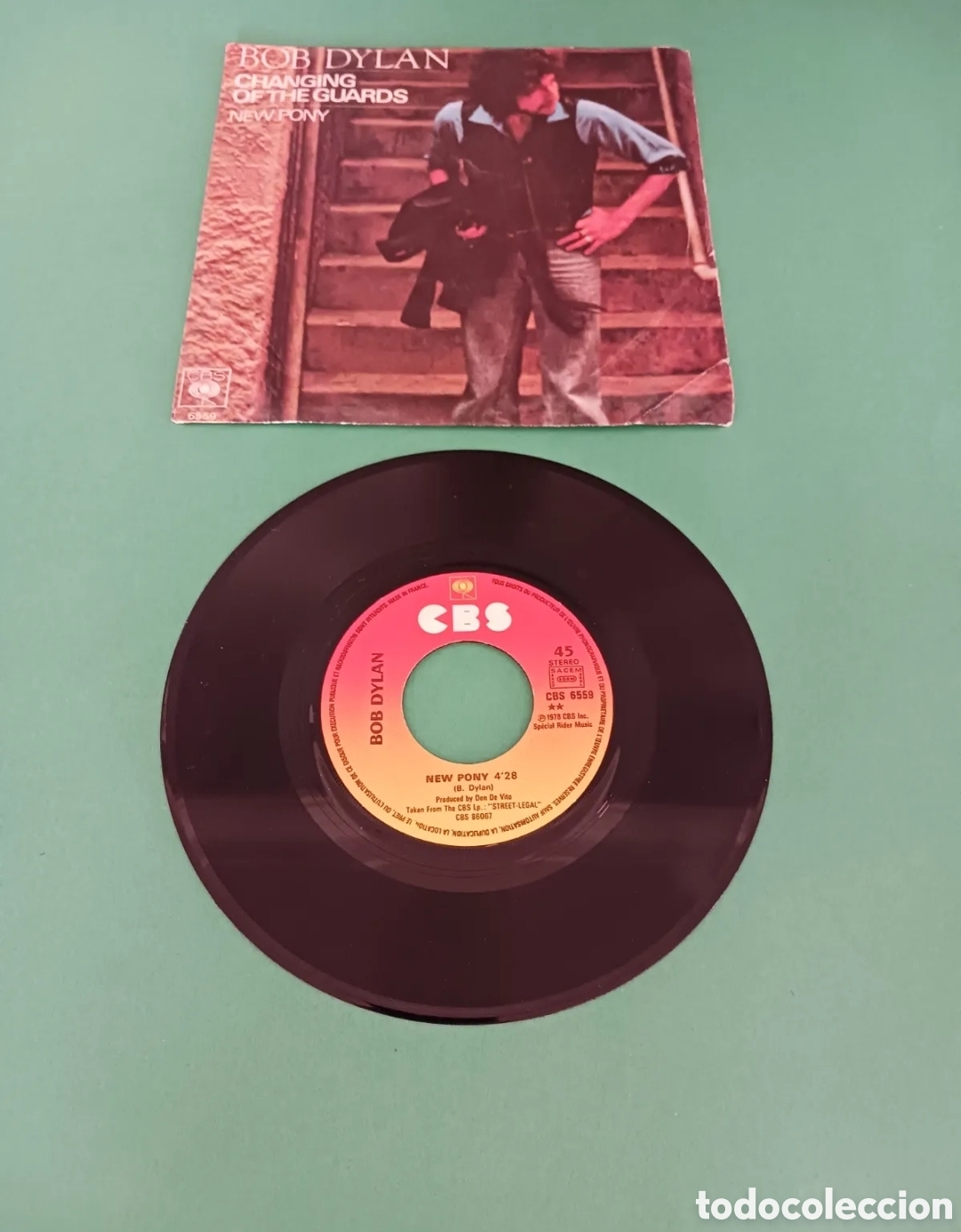 Discos de vinilo: BOB DYLAN, SINGLE. Changing of the guards. - Foto 3