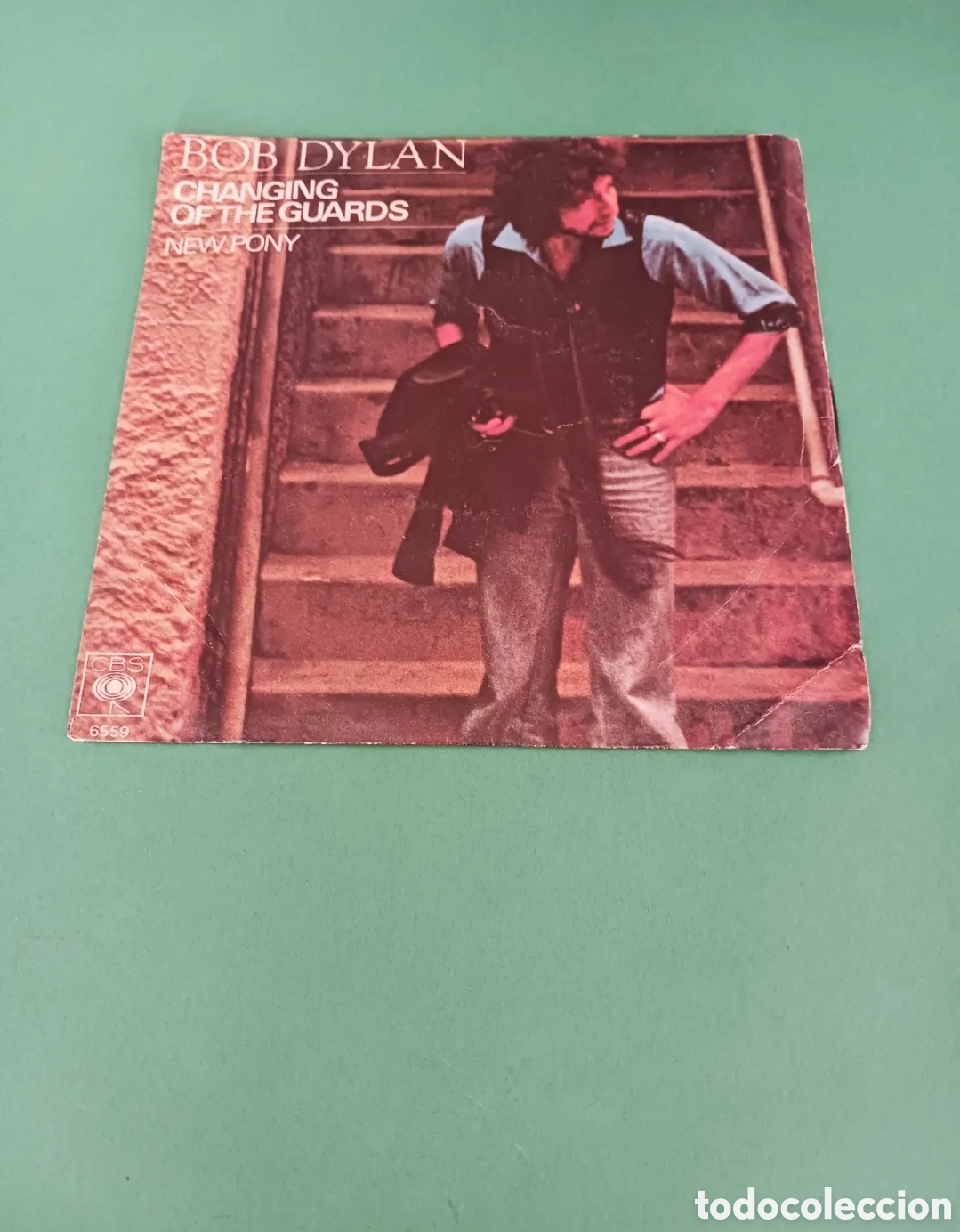 Discos de vinilo: BOB DYLAN, SINGLE. Changing of the guards. - Foto 1