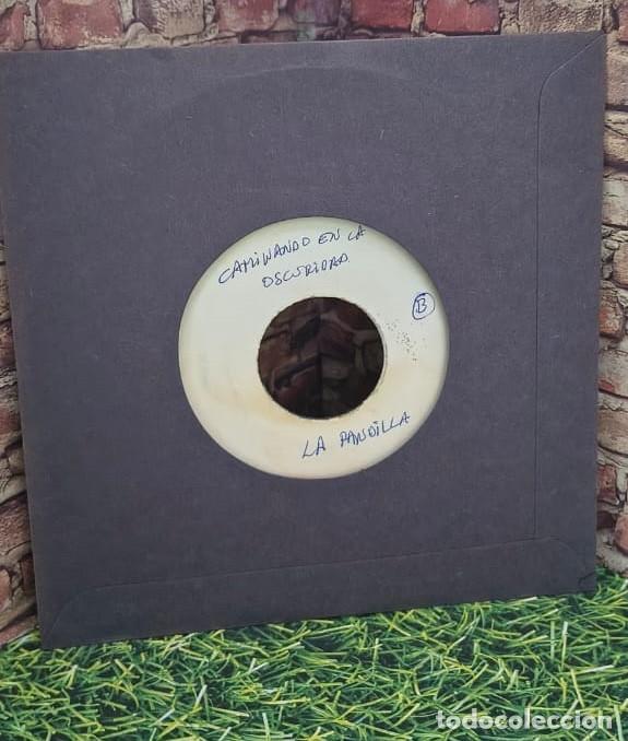 Discos de vinilo: La Pandilla &rdquo;Caminando en la Oscuridad&rdquo; / &rdquo;En ti&rdquo; Single MAG, edicion peruana
