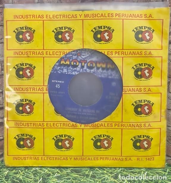 Discos de vinilo: Rockwell &rdquo;Knife&rdquo; / Somebody&acute;s Watchin&acute;me&rdquo; con Michael Jackson. Single Doble A