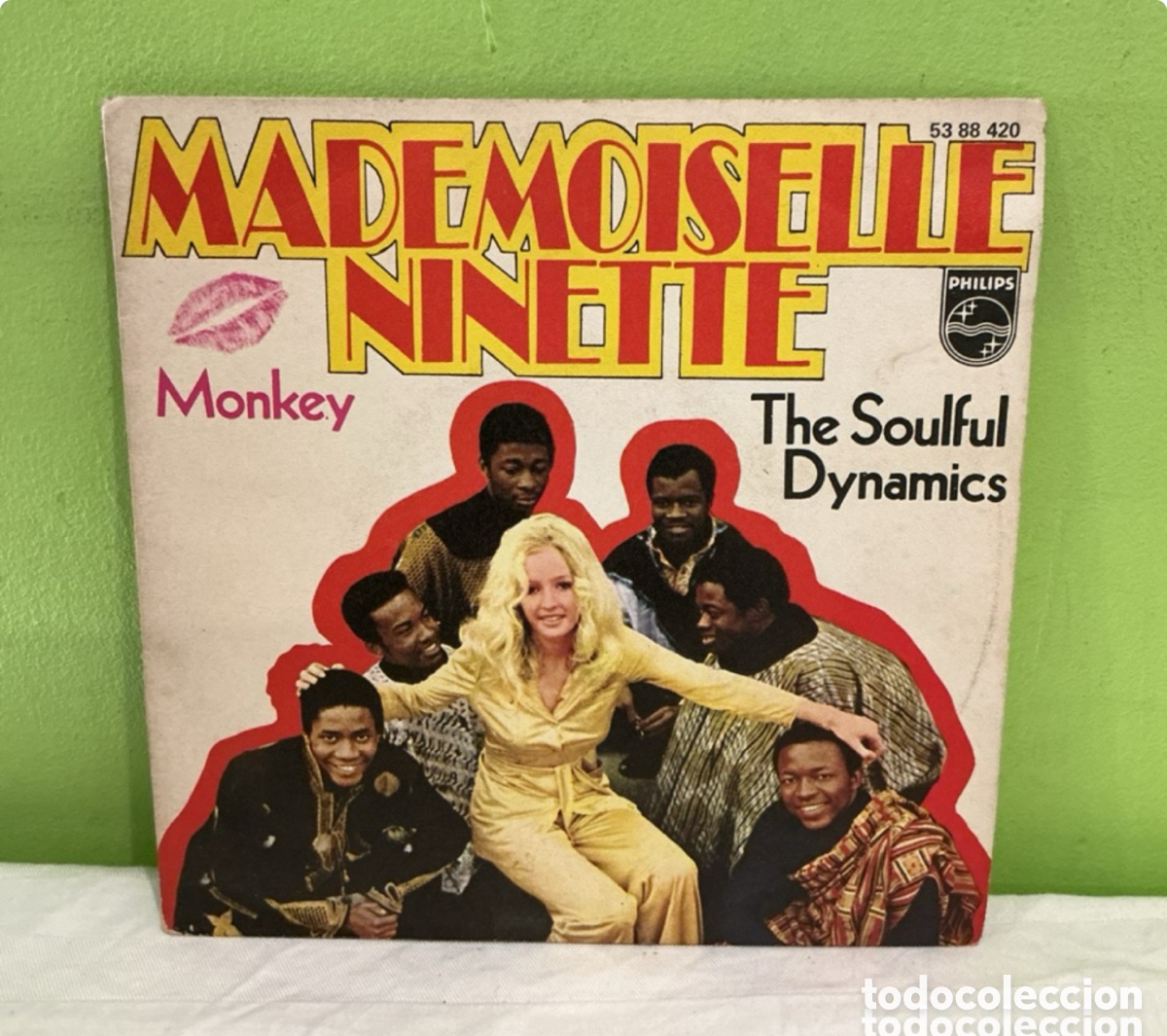Vinyl records: The Soulful Dynamics &ndash; Mademoiselle Ninette &ndash; Single Philips 1970
