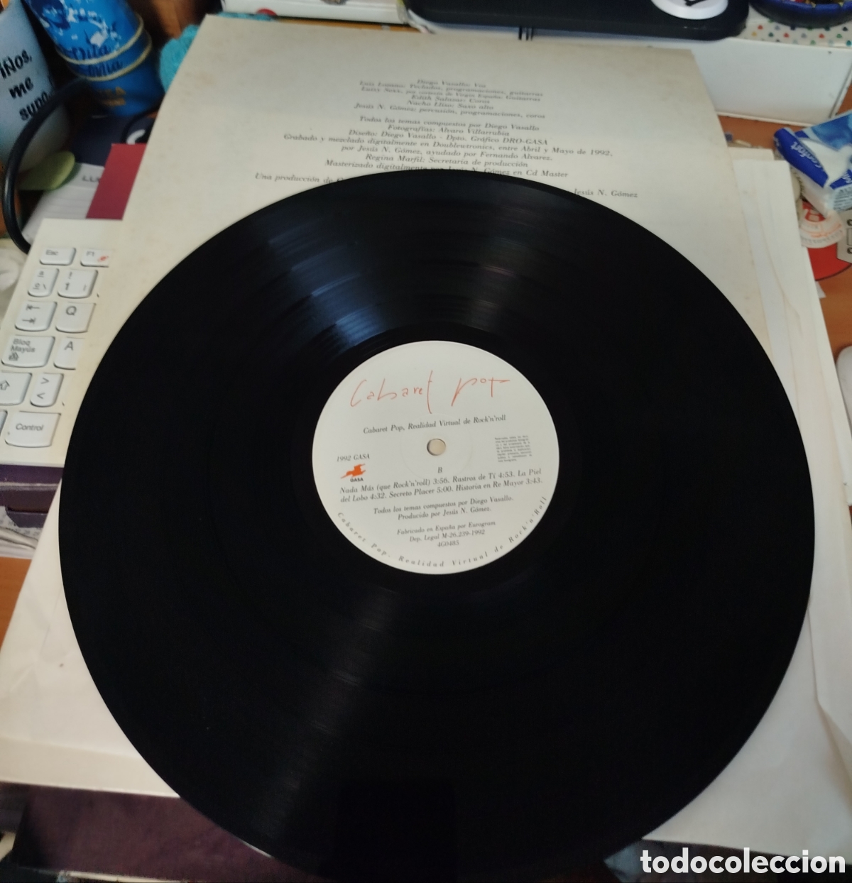 Discos de vinilo: Cabaret Pop - Realidad Virtual De RocknRoll. - Foto 2