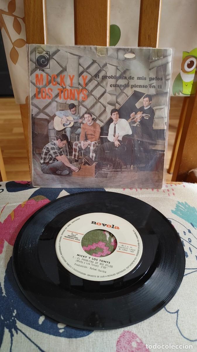 Discos de vinilo: MICKY Y LOS TONYS-SINGLE EL PROBLEMA DE MIS PELOS - Foto 1