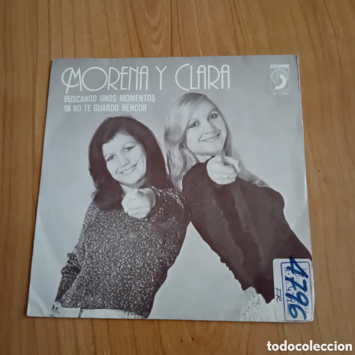 Discos de vinilo: MORENA Y CLARA. BUSCANDO UNOS MOMENTOS - Foto 1