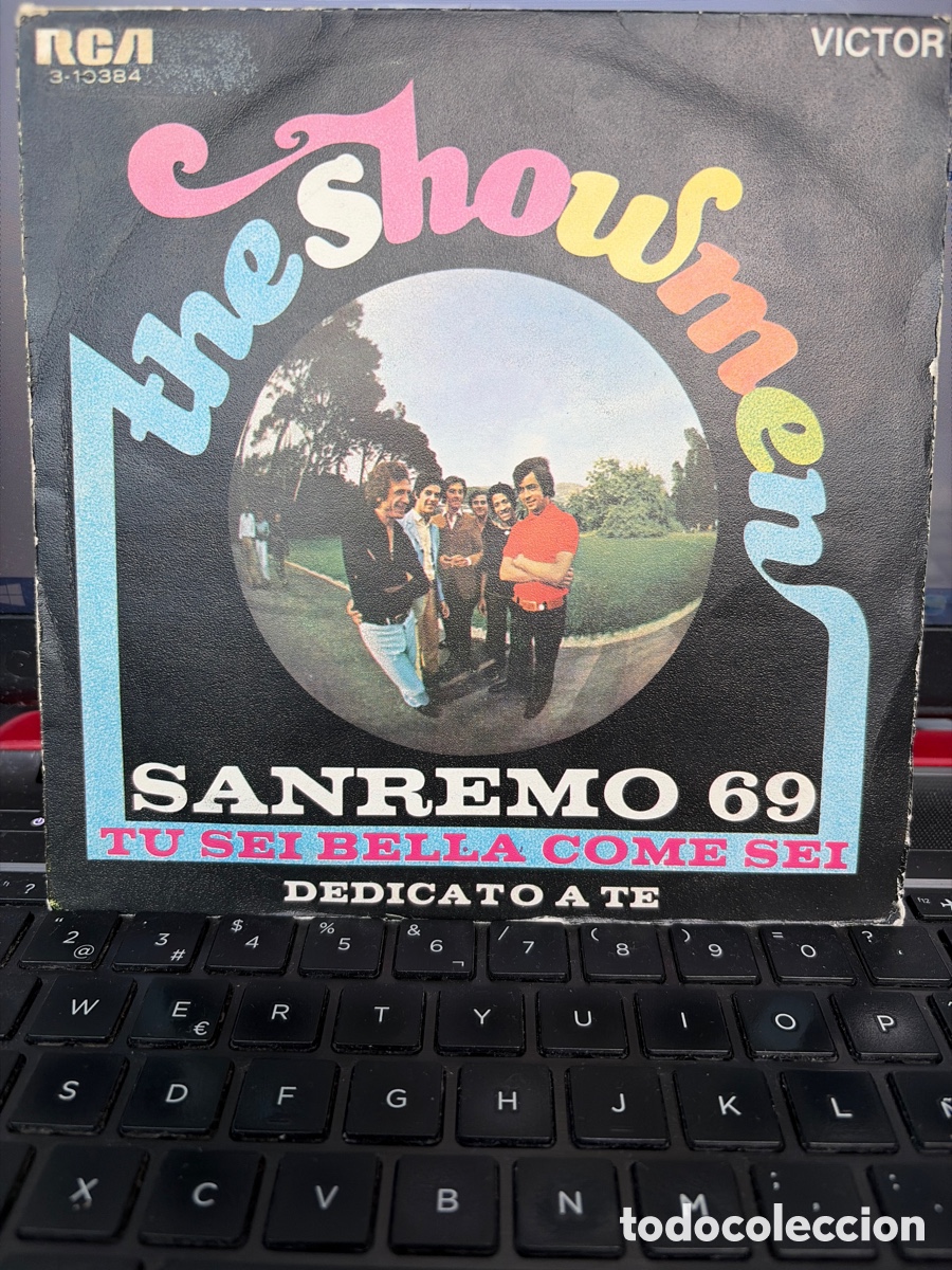 Discos de vinilo: THE SHOWMEN - TU SEI BELLA COME SEI + DEDICATO A TE SINGLE SPAIN