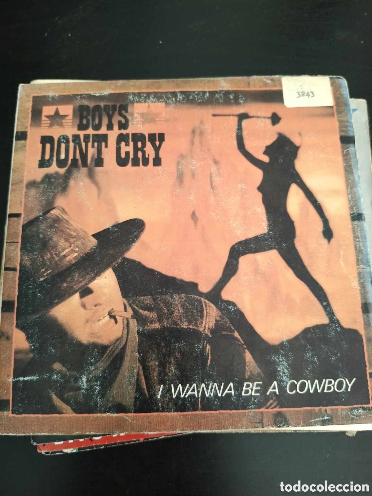 Discos de vinilo: Boys Don't Cry &ndash; I Wanna Be A Cowboy. Vinilo 7&rdquo; single 1986 Espa&ntilde;a