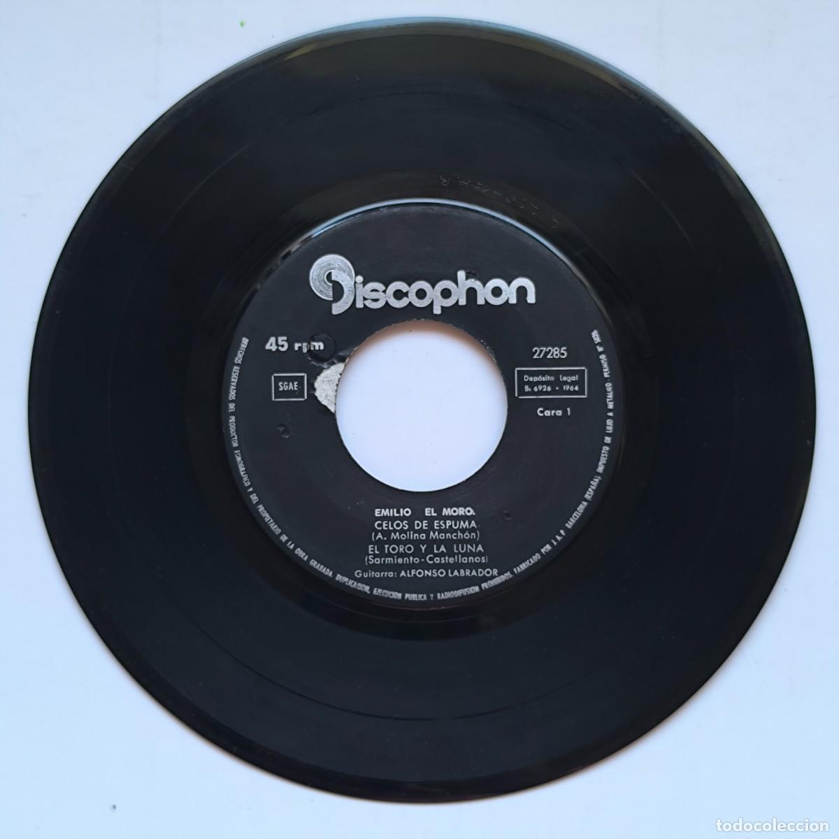 Disques de vinyle: Emilio el Moro &ndash; Celos de espuma / Billetes verdes &ndash; Single Discophon