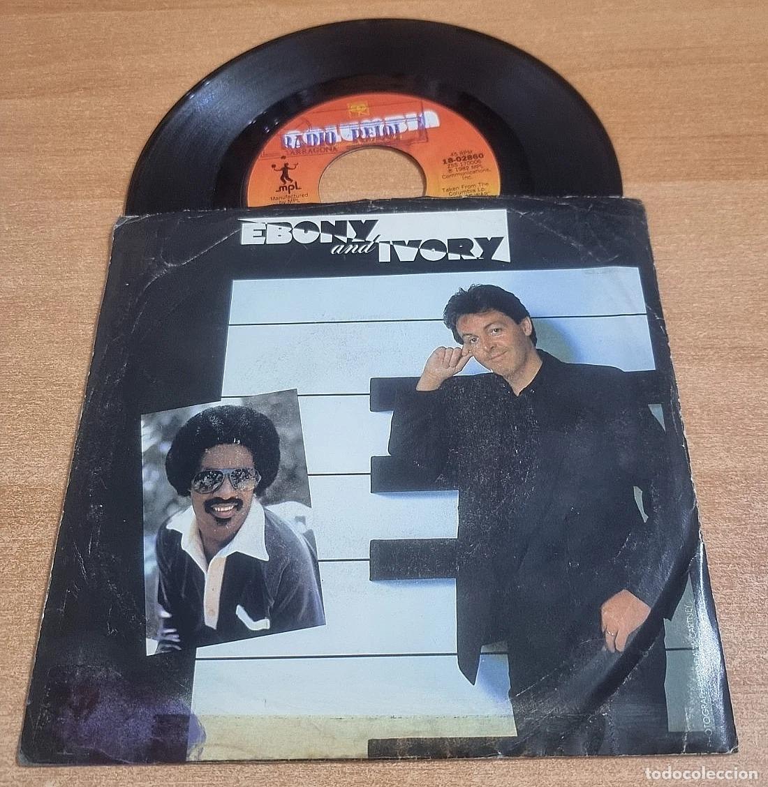 Discos de vinil: PAUL McCARTNEY & STEVIE WONDER Ebony & ivory 7&rdquo; SINGLE VINILO DEL A&Ntilde;O 1982 USA THE BEATLES 2 TEMAS