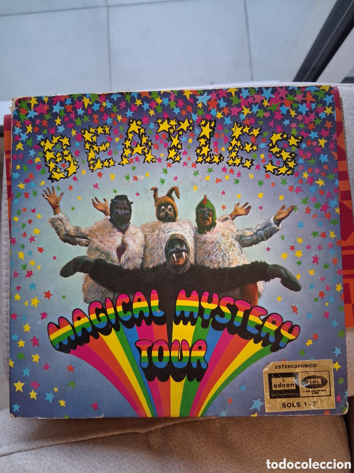 Vinyl records: THE BEATLES. MAGICAL MYSTERY TOUR.