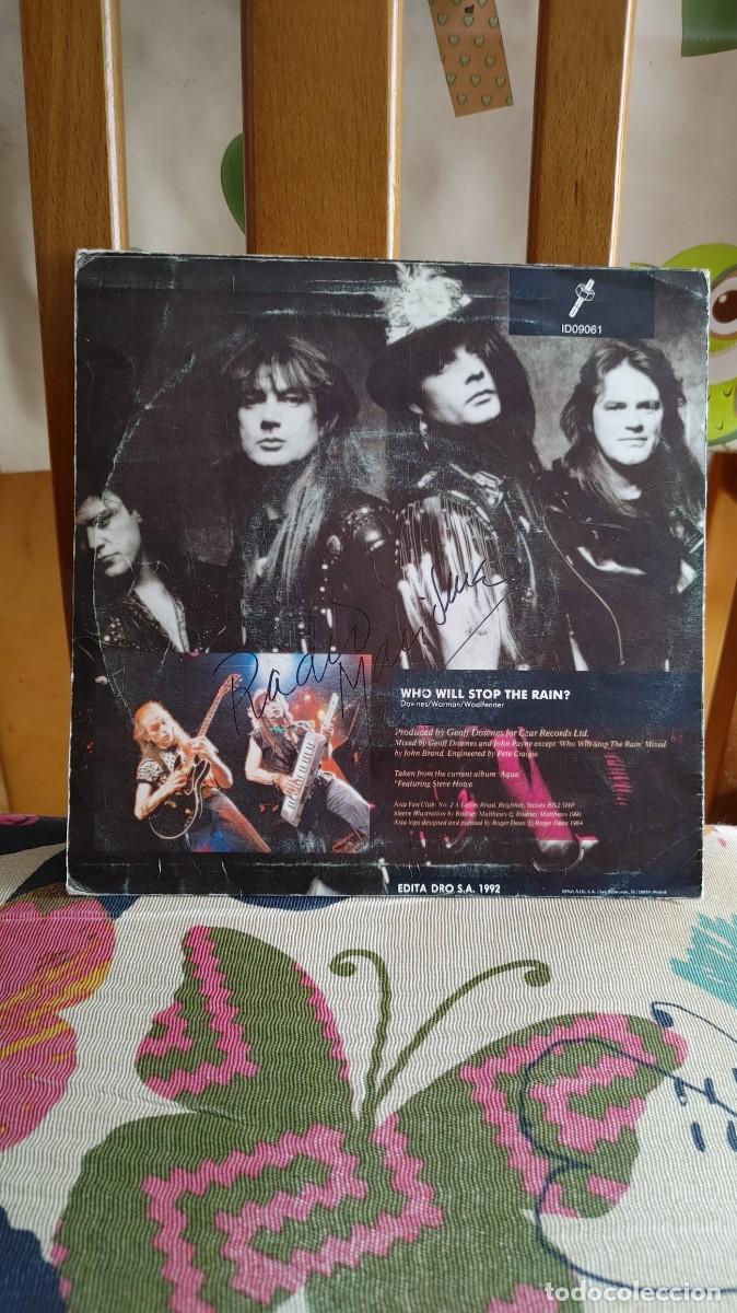 Discos de vinilo: ASIA-SINGLE WHO WILL STOP THE RAIN - Foto 2