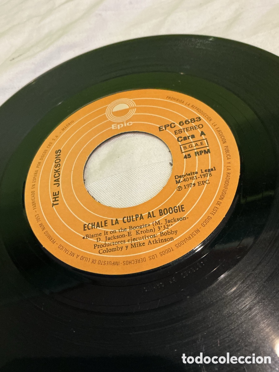 Discos de vinilo: THE JACKSONS &ndash; &Eacute;CHALE LA CULPA AL BOOGIE &ndash; SINGLE 1978 - Foto 3