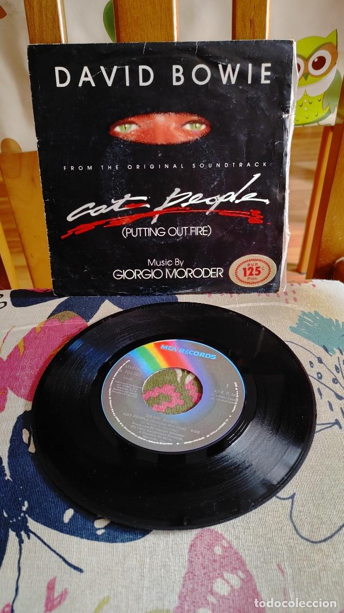 Discos de vinilo: DAVID BOWIE-SINGLE CAT PEOPLE