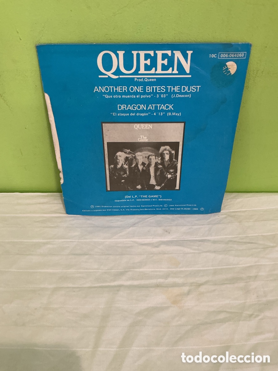Discos de vinilo: Queen &ndash; Another One Bites the Dust &ndash; Single 1980 - Foto 6