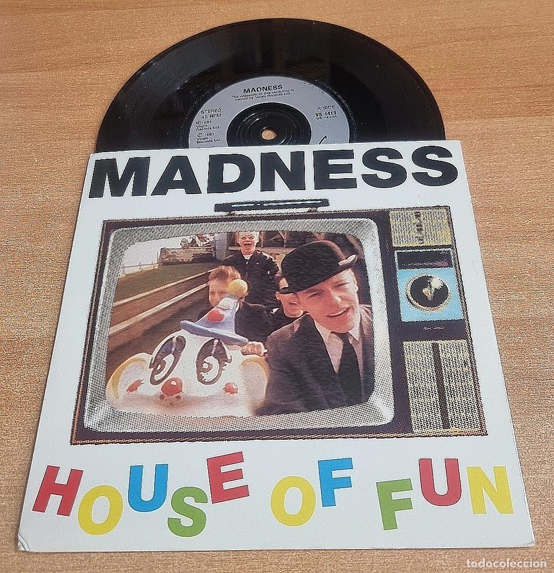 Discos de vinilo: MADNESS House of fun + Un paso adelante CANTADO EN ESPA&Ntilde;OL 7&rdquo; SINGLE VINILO PROMO 1972 2 TEMAS