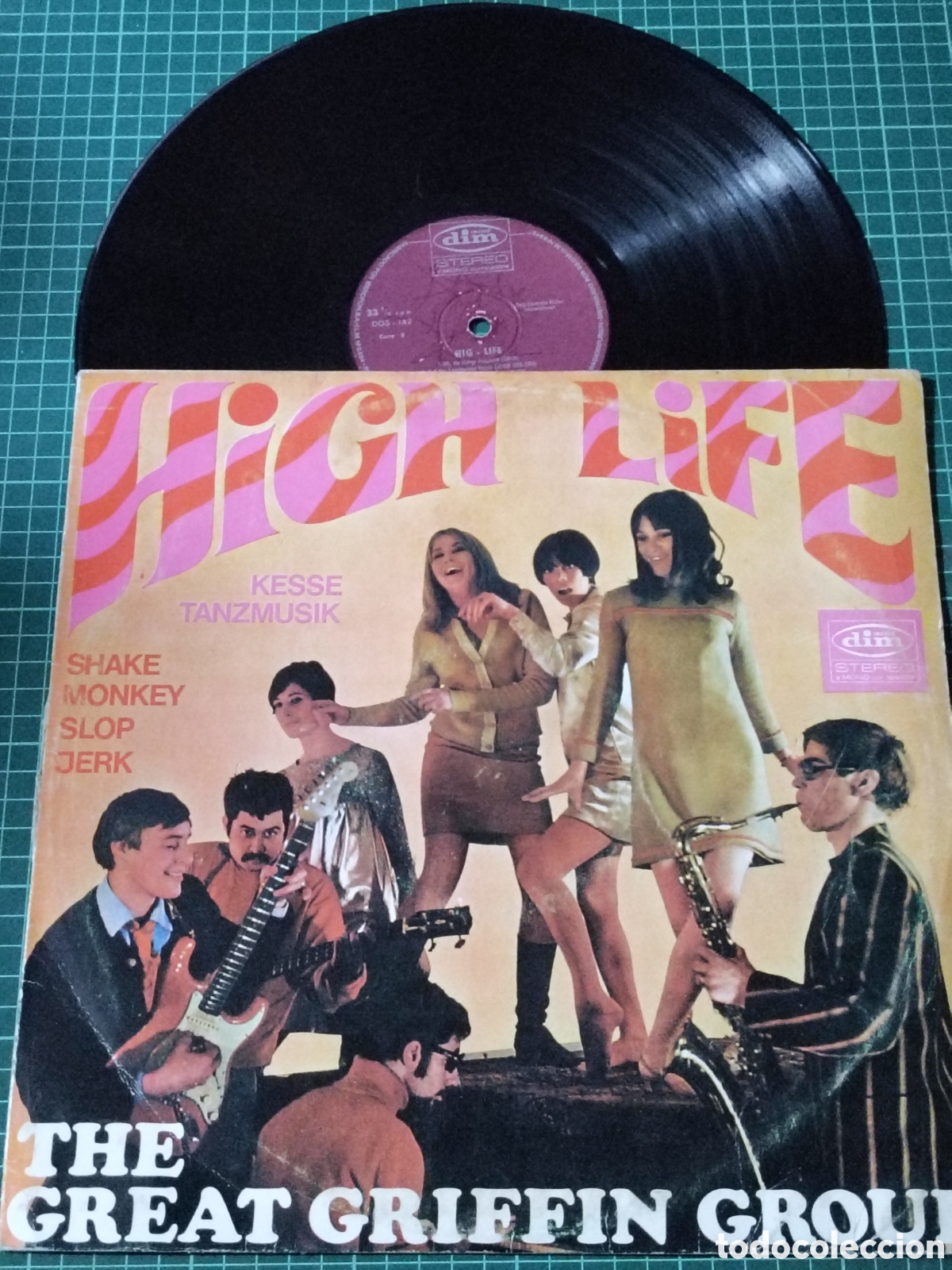 Discos de vinilo: High Life (Kesse Tanzmusik)&rdquo; de The Great Griffin Group Algunas rayas superfisiales