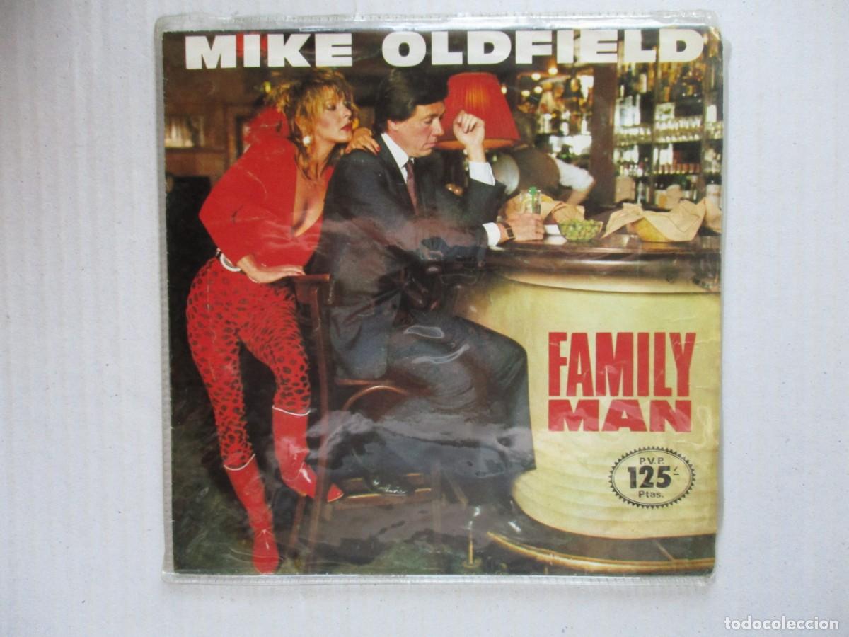 Discos de vinilo: DISCO SINGLE , MIKE OLDFIELD , FAMILY MAN Y OTRAS , BUEN ESTADO , VER FOTOS