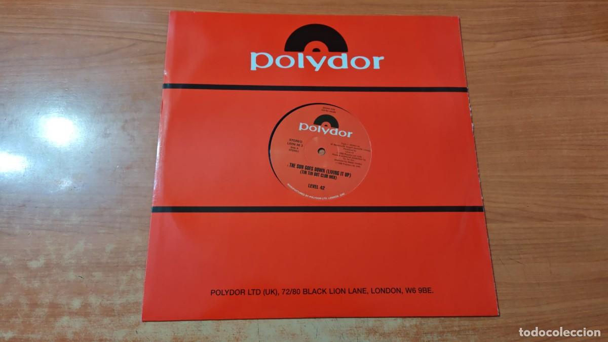 Discos de vinilo: LEVEL 42 The sun goes down (living it up) REMIXES 12&rdquo; MAXI SINGLE VINILO PROMO 1992 UK 3 TEMAS