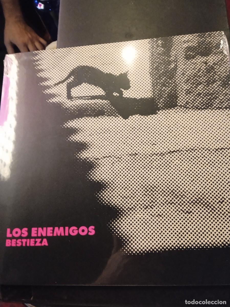 Disques de vinyle: LOS ENEMIGOS- BESTIEZA. LP MINT. PRECINTADO