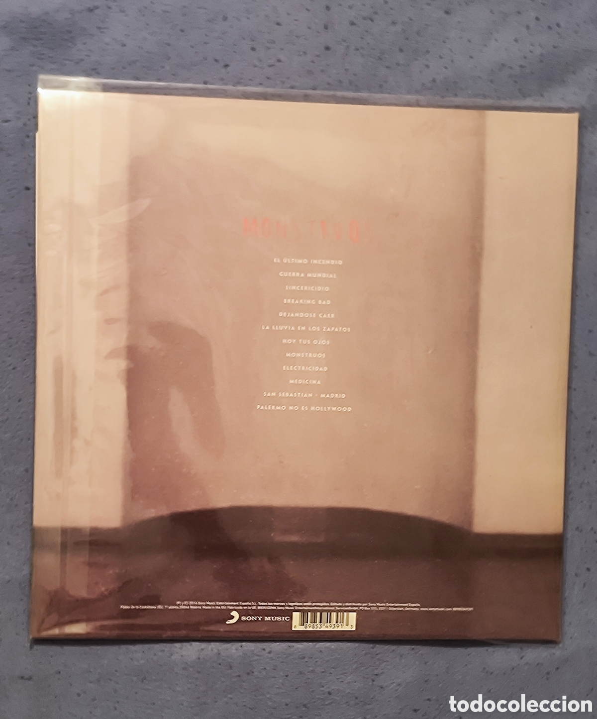Discos de vinilo: LP LEIVA MONSTRUOS VINILO EDICI&Oacute;N FIRMADA - Foto 2