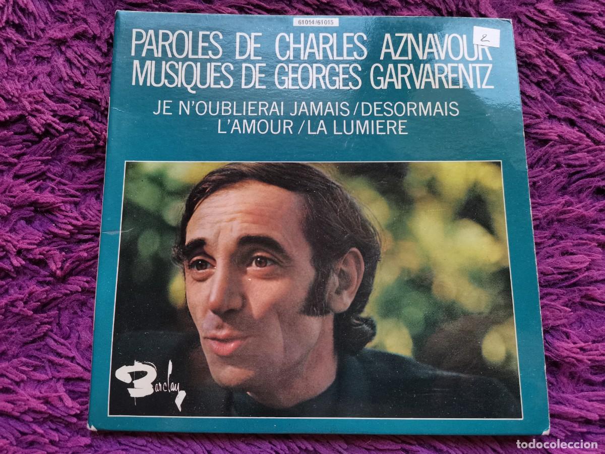 Discos de vinilo: Charles Aznavour &ndash; Je N'oublierai Jamais 2 x Vinilo 7&rdquo; Single 1968 France 61014/61015
