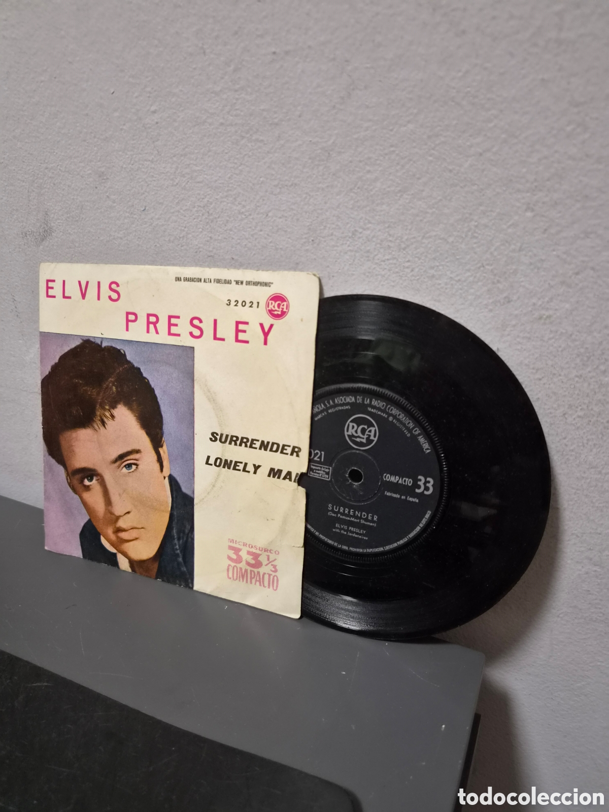 Discos de vinilo: ANTIGUO EP ELVIS PRESLEY SURRENDER ORIGINAL - Foto 1