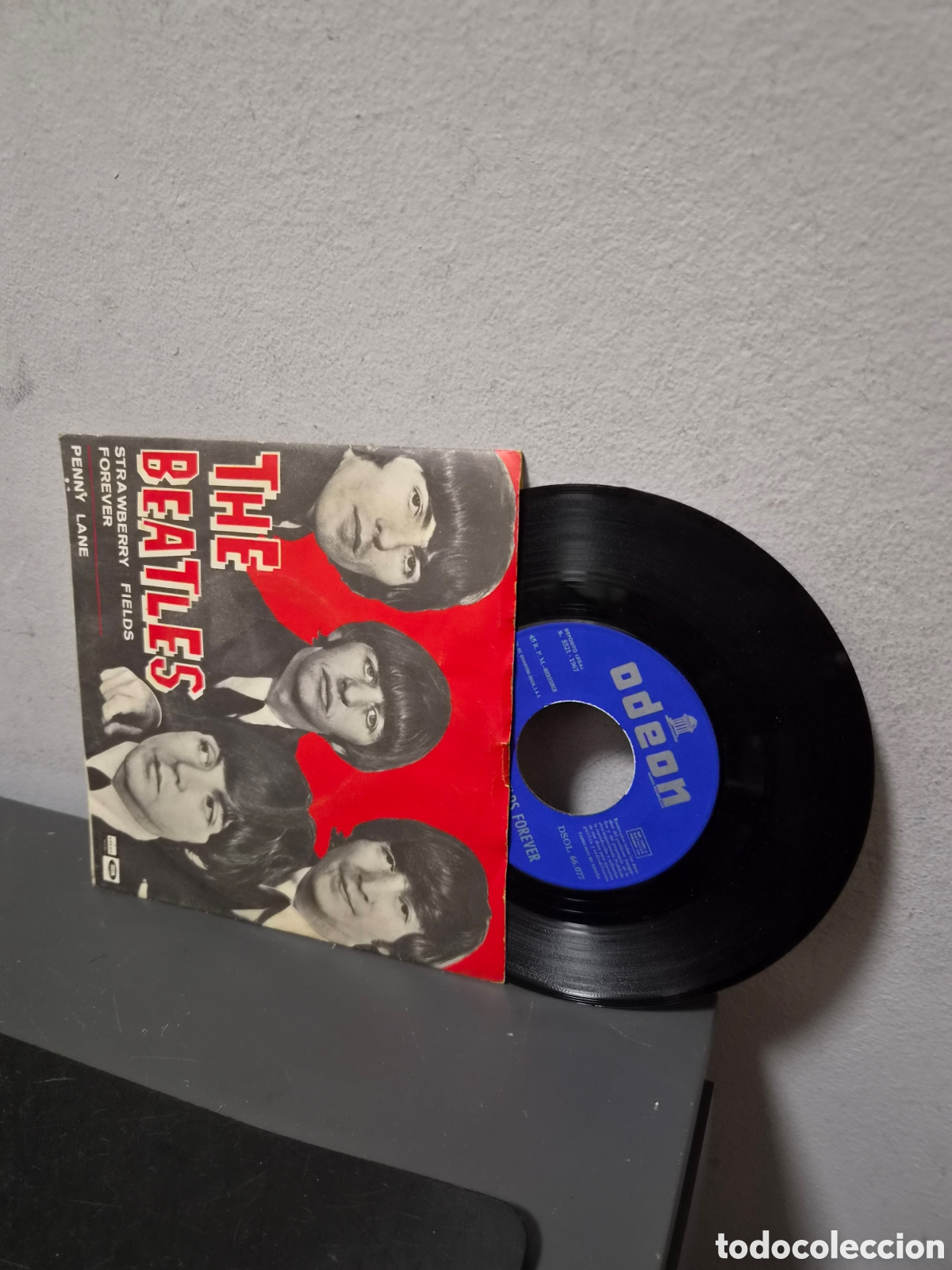 Disques de vinyle: ANTIGUO EP THE BEATLES STRAWBERRY ORIGINAL