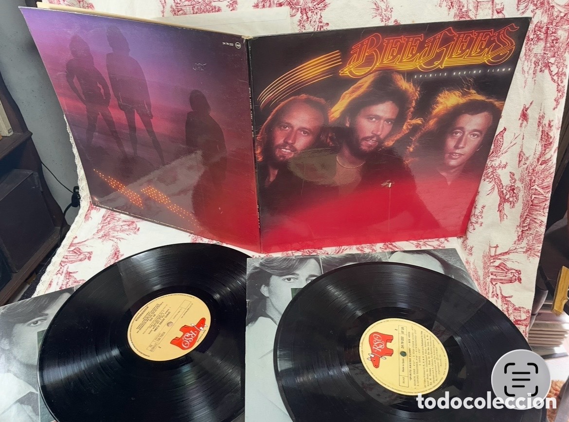 Discos de vinilo: BEE GEES - SPIRITS HAVING FLOWN - PORTADA DOBLE
